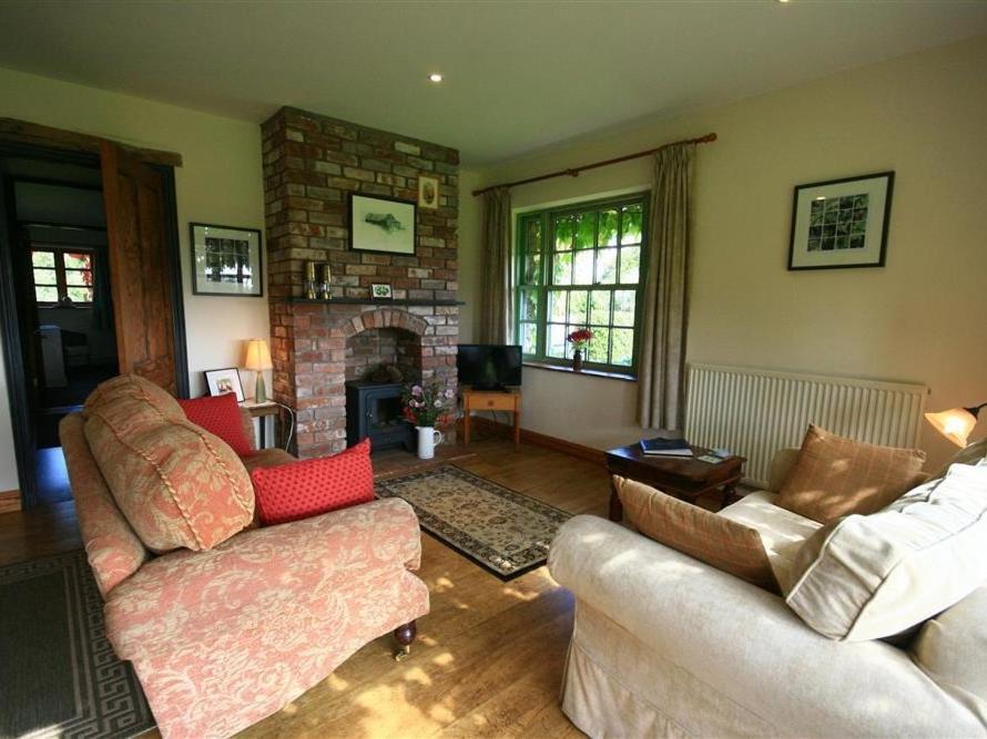 The Piggery Villa Woolaston Exterior foto